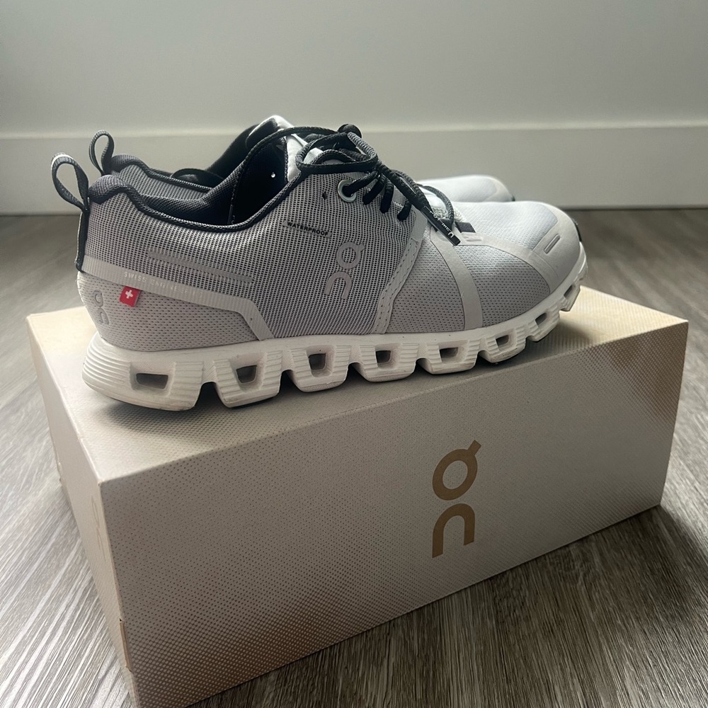 On. NEW Running Gray and White Athletic Shoes with CloudTec Sole